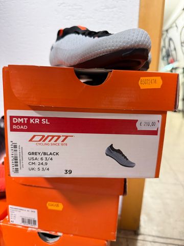 Used Dmt KR SL size 39, new road cycling shoes, grey, shoelaces 2025 bike — image 3 of 8