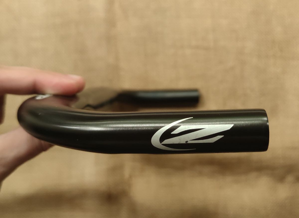 Zipp Vuka Alumina Bullhorn Basebar 40cm 2023