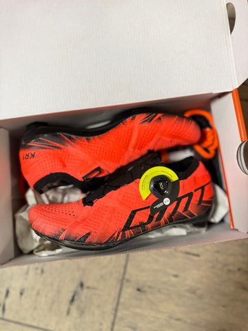 Gebrauchtes Dmt KR1 Road Cycling Shoes Size 40 red, new 2025 bike — Bild 2 von 8