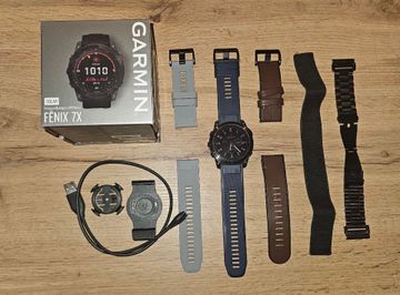 2024 Garmin Fenix 7X solar Electronics usato