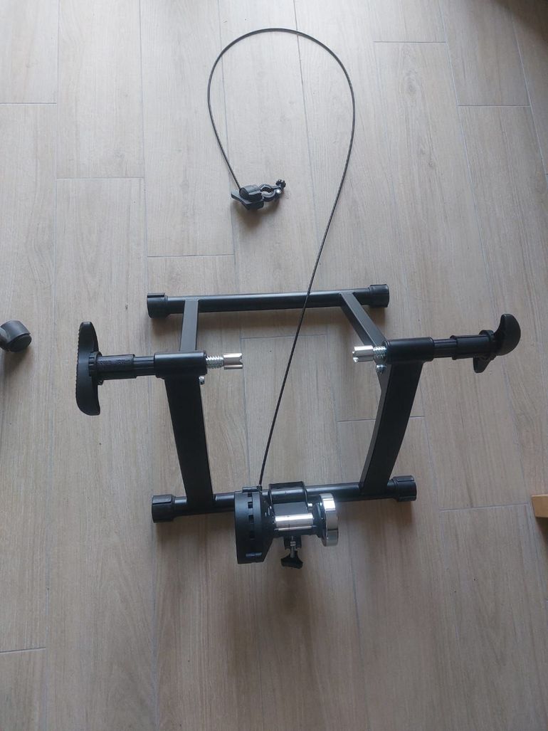 Used homcom 5661-0061 bike — image 1 of 7