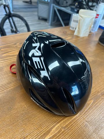 Brugt MET Casco Estro Mips® - White Hologram Cycling Accessories