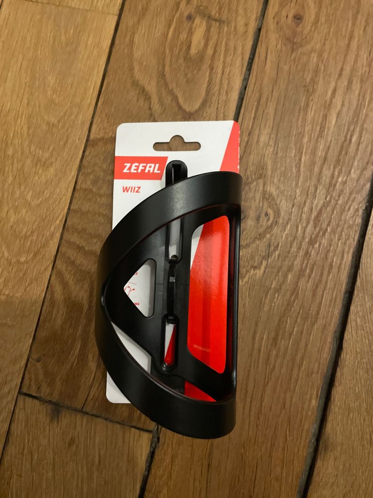 Used Zefal WIIZ bike — image 1 of 3