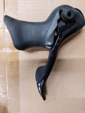 Used Shimano Sora 2x shifter rim brake bike — image 2 of 4