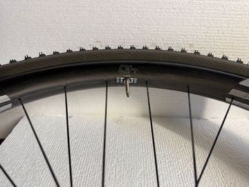 Použité Enve M640 bike — obrázek 46 z 50