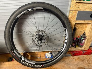 Použité Enve M640 bike — obrázek 5 z 50