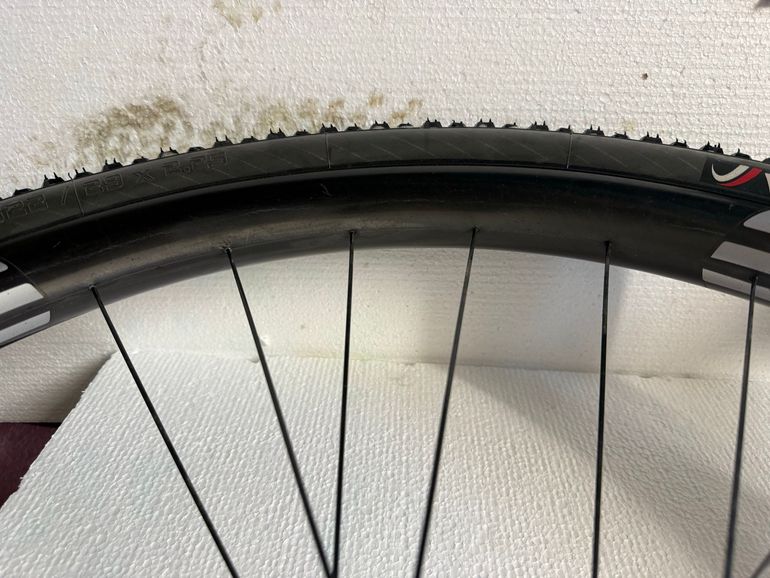 Použité Enve M640 bike — obrázek 25 z 50