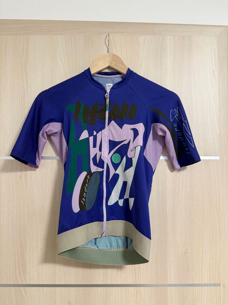 Used Isadore jersey bike — image 1 of 7