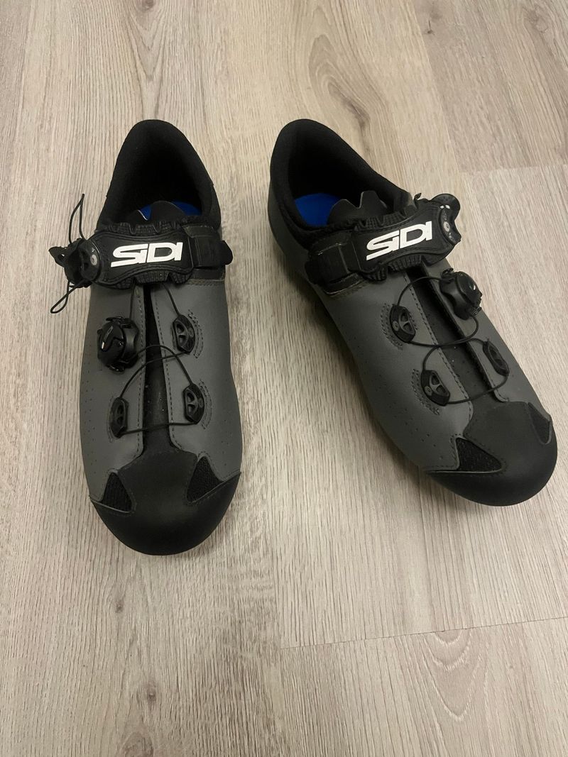 Tweedehands 2023 Mega Cycling Shoes