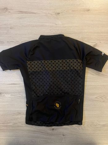 Used Bontrager Fiets Shirt bike — image 2 of 3