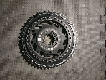 Použité 2023 SRAM RED AXS Power Meter Crankset bike — obrázek 2 z 2
