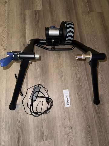 Used 2024 bike trainer bike — image 4 of 4