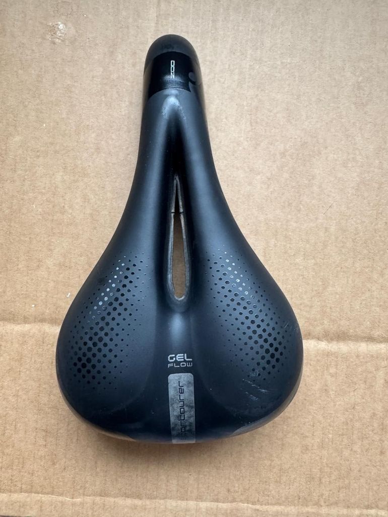 Used Sportourer Zoo Gel Flow 276x160mm bike — image 1 of 7