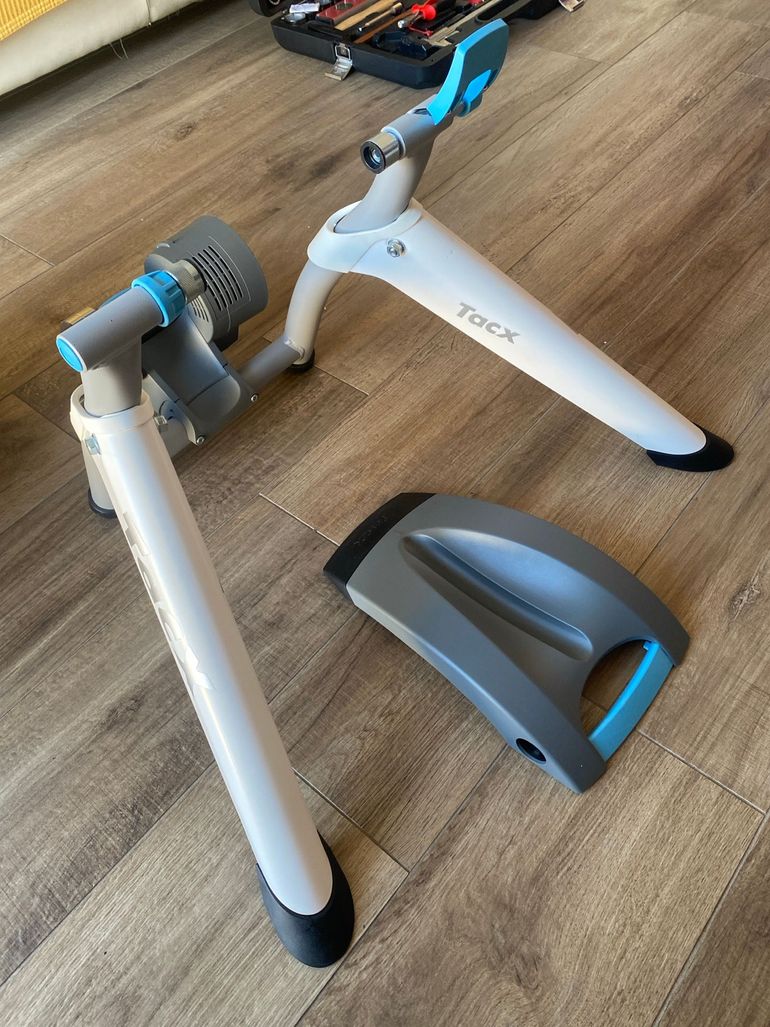 Used 2024 Flow Smart bike — image 2 of 6