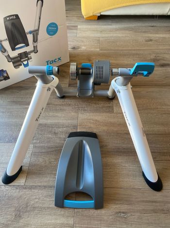 Used 2024 Flow Smart bike — image 3 of 6