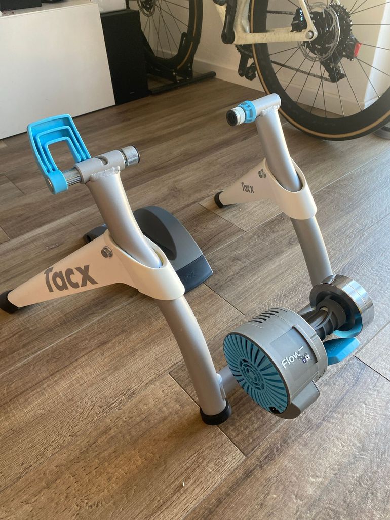Used 2024 Flow Smart bike — image 5 of 6
