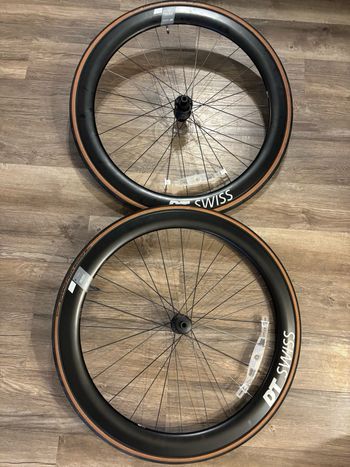 Used Dt Swiss DT 1400 Arc - BRAND NEW 2025 bike — image 3 of 4
