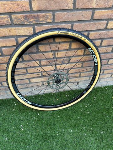 2025 ICON WHEELS Wheelset bike d'occasion — image 3 sur 5