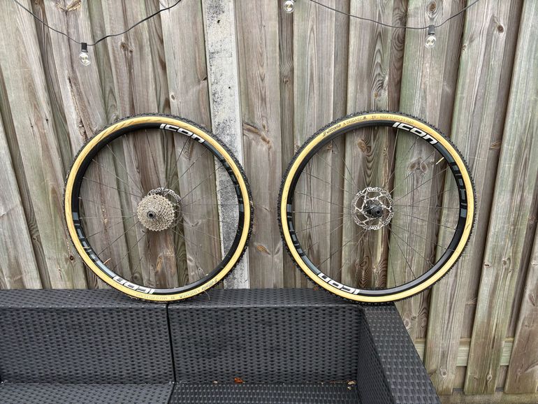Used 2025 ICON WHEELS Wheelset bike — image 1 of 4
