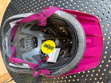 Giro Kask Verce Integrated Mips Matte Pink bike d'occasion — image 6 sur 13