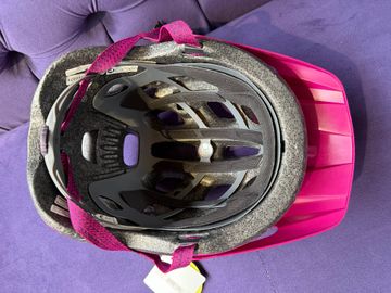 Giro Kask Verce Integrated Mips Matte Pink bike d'occasion — image 12 sur 13