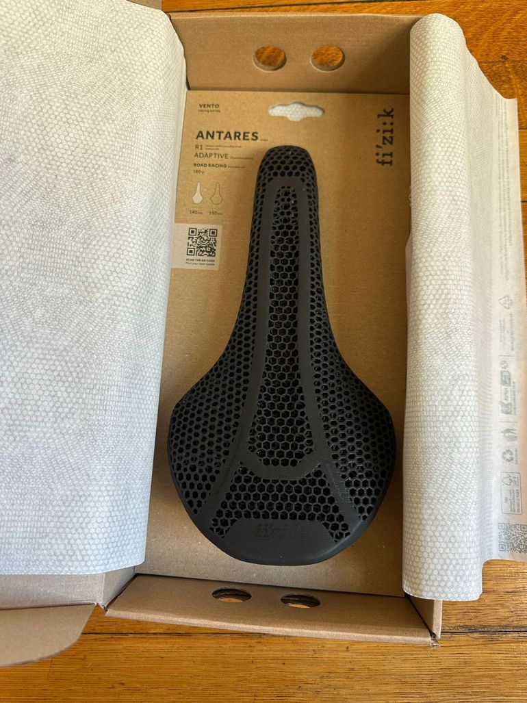 Used 2025 Fizik VENTO Antares R1 Adaptive 140 bike — image 2 of 6
