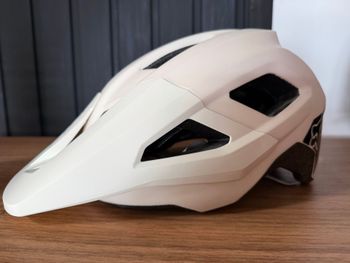 Used Fox Kask  Mainframe TRVRS HLMT Bone bike — image 4 of 8