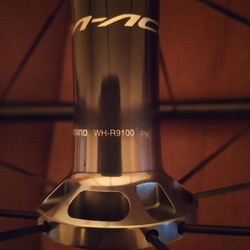 Used Shimano Dura Ace Wheelset bike — image 3 of 4