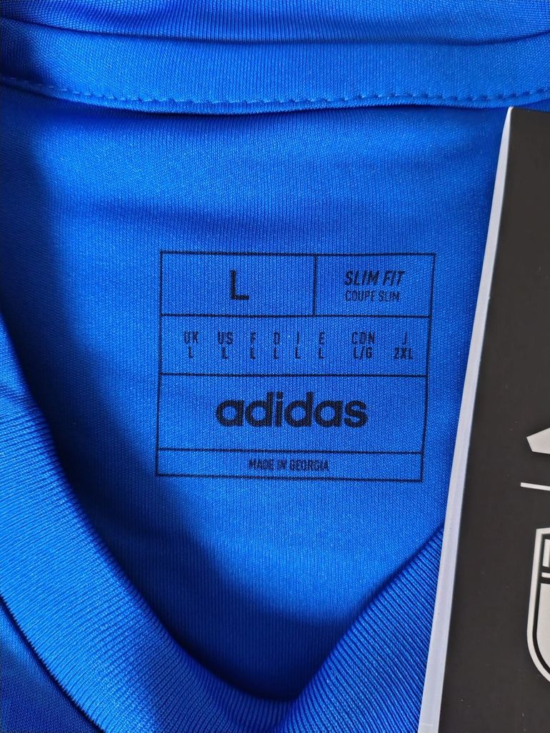 Used Adidas Maglia Italia Originale 2025 bike — image 3 of 3