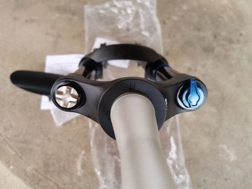 Käytetty Sr Suntour Zeron 35 Air 1.8" Tapered 29" 150mm Boost bike — kuva 4 / 8
