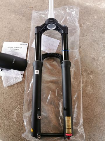 Käytetty Sr Suntour Zeron 35 Air 1.8" Tapered 29" 150mm Boost bike — kuva 2 / 8