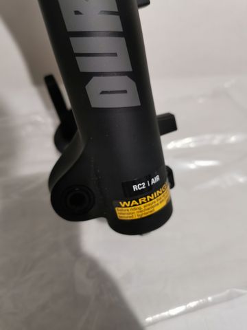 Tweedehands Sr Suntour Durolux 38 EQ RC2 PCS 29" 180mm bike — afbeelding 8 van 9
