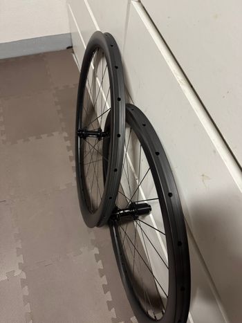 Used Beam Carbon Tubular 45mm Superlight 2025 bike — image 4 of 8