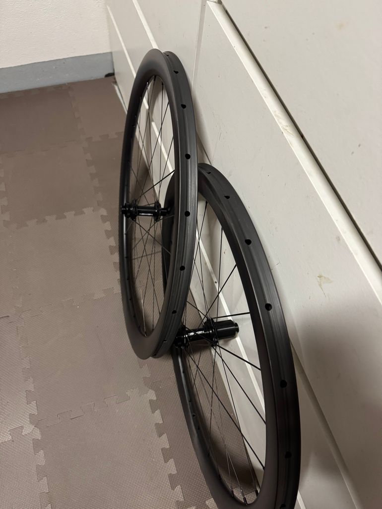 Used Beam Carbon Tubular 45mm Superlight 2025 bike — image 4 of 8