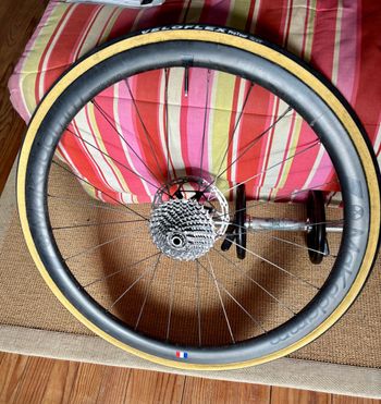 Used Makadamm Stark U40 Premium à Boyaux 2024 bike — image 5 of 6