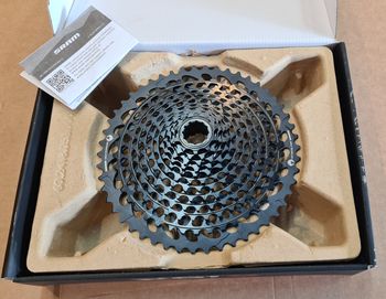 Cassetta SRAM XG-1299 Eagle 12 Velocità In Rame - Rapporto 10-50T, Compatibile Con Corpo Driver XD, Per Mountain Bike Ad Alte Prestazioni - 10