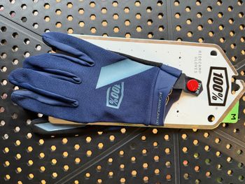 Used 100% Gloves  RIDECAMP Glove Navy bike — image 1 of 5