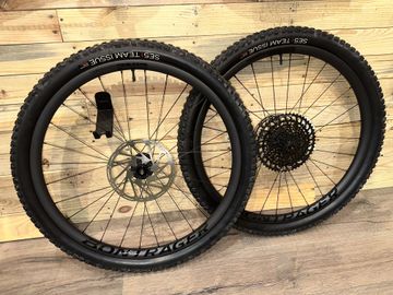 Bontrager Kovee MTB Wheelset Wheels usato