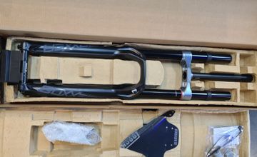 Used Rock Shox RockShox Boxxer Select Debonair 29" 200mm Fork