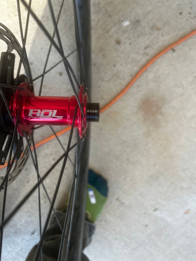 Used rol Falcon Premium Carbon Wheelset 2024 bike — image 6 of 7