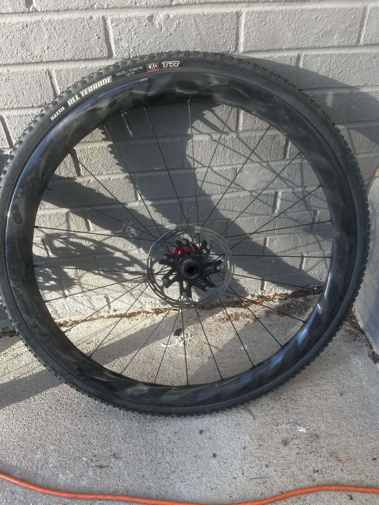 Used rol Falcon Premium Carbon Wheelset 2024 bike — image 5 of 7