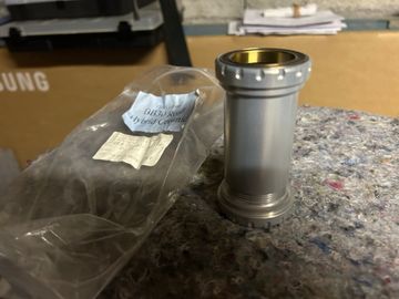 Brugt 2023 THM Carbones PF30 Ceramic Bottom Bracket bike — billede 3 af 4