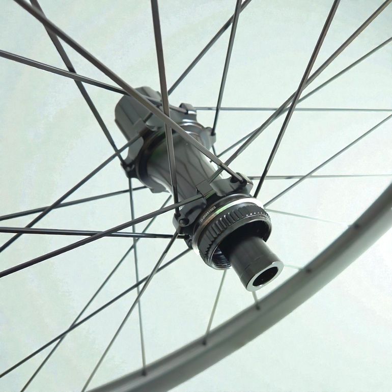 Used Carbonix Carbon Wheels ENTRY 50 for Road Bike | Disc Brake | 1510 g bike — image 6 of 17