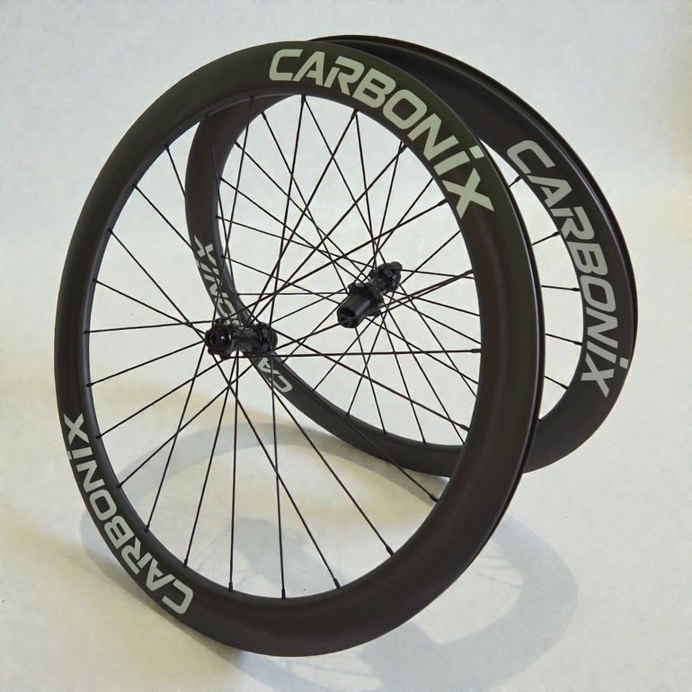 Used Carbonix Carbon Wheels ENTRY 50 for Road Bike | Disc Brake | 1510 g bike — image 3 of 17
