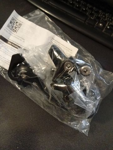 Tweedehands Shimano Deore RD-T6000 SGS 10-speed Rear Derailleur bike — afbeelding 3 van 7