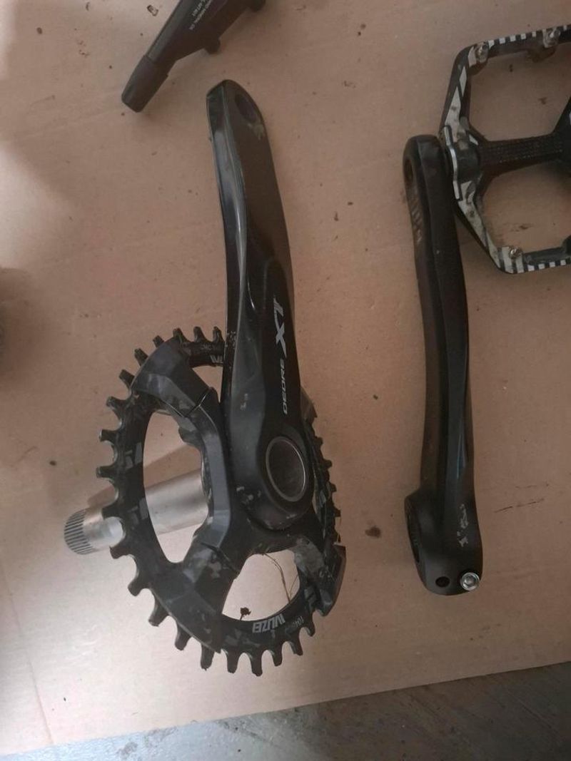 Tweedehands Shimano XT Drivetrain & Pedals