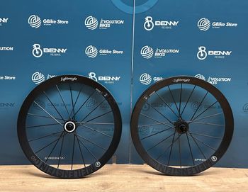 Lightweight, Meilenstein EVO Disc Tubeless Wheelset