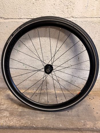 Used Bontrager AFFINITY TLR bike — image 2 of 6