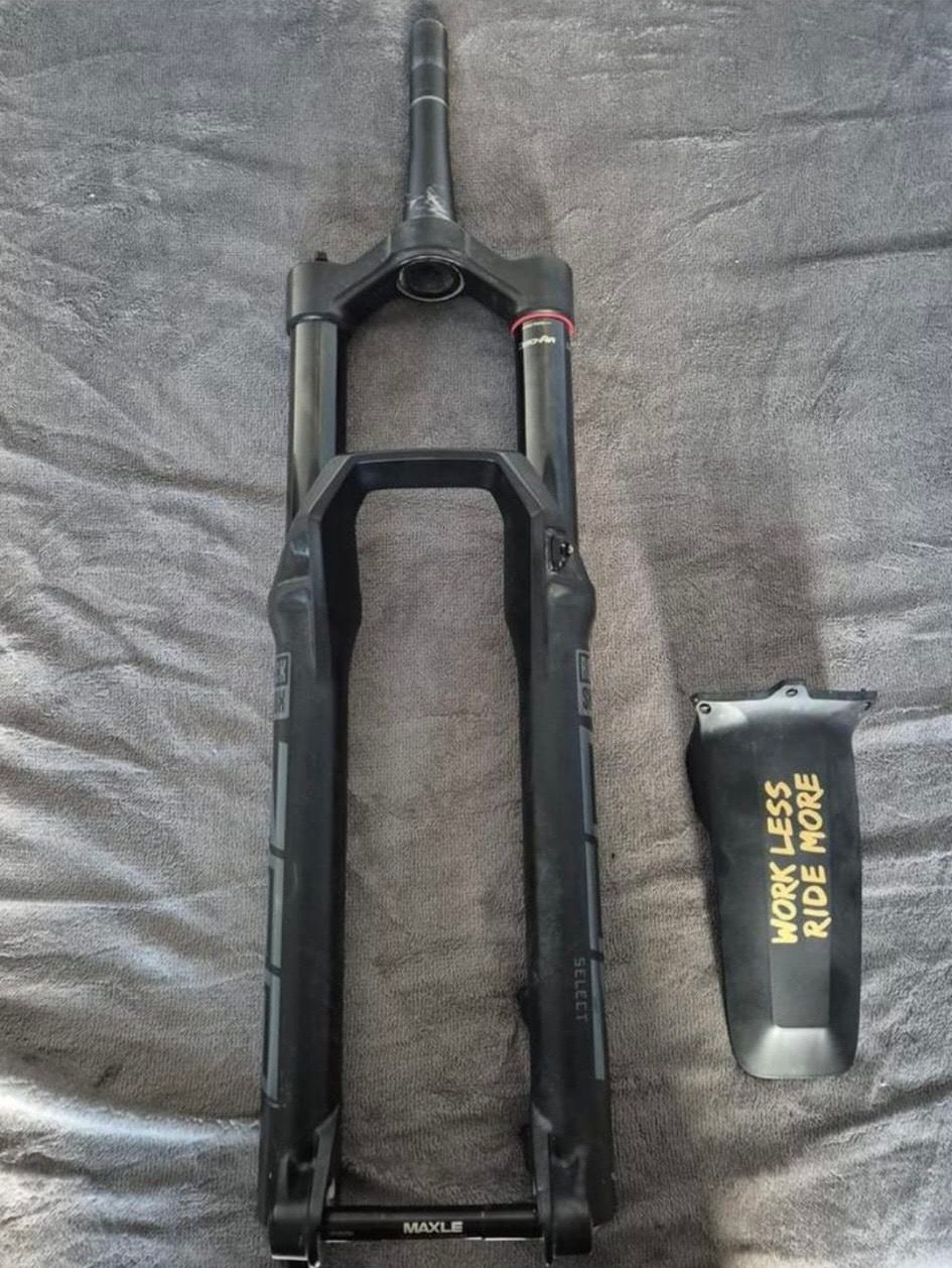 2025 RockShox Zeb Select Suspension Fork