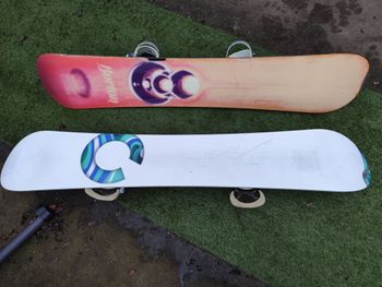 Used Burton Snowboards Lot de 2 bike — image 4 of 12
